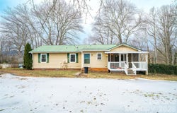 52 E Miller Street, Columbus, NC 28722