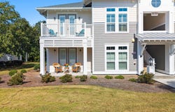 2537 St James Drive SE, Southport, NC 28461
