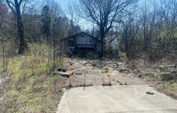 8512 E Brainerd Road, Chattanooga, TN 37421