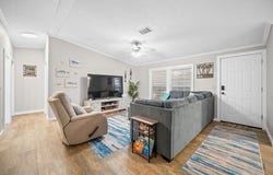 602 Pine Ave., ROCKPORT, TX 78382