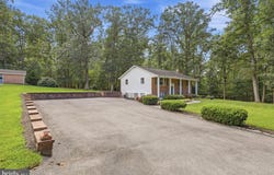 14027 PEDDICORD, MOUNT AIRY, MD 21771