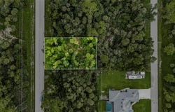 16306 CHAMBERLAIN Boulevard, PORT CHARLOTTE, FL 33954