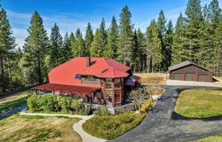 3312 Columbine Rd, Weed, CA 96094-9750