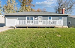323 SE Norwick Rd SW, CedarRapids, IA 52404