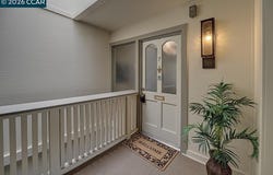 2424 Pine Knoll Dr, Walnut Creek, CA 94595