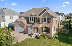 3617 Emerald Road, Elgin, IL 60124