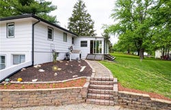 16929 State Route DD Highway, Savannah, MO 64485