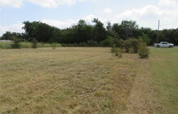 S Lilly, Kosse, TX 76635