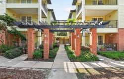 1257 SW 9TH Road, GAINESVILLE, FL 32601
