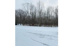 66 Hickory Trail, Grand Blanc, MI 48439