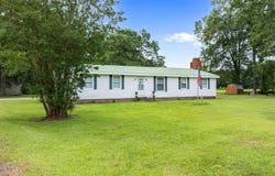 2240 Clay Bottom School Road, Chocowinity, NC 27817
