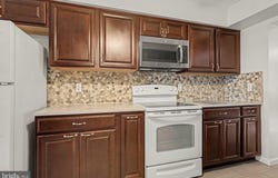 7315 STREAM Way, SPRINGFIELD, VA 22152