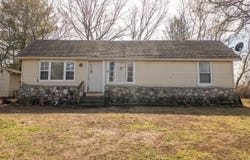 100 E Adams Street, Thayer, MO 65791