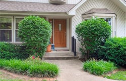 1144 Camelot Drive, Liberty, MO 64068