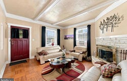 208 PENN BLVD, LANSDOWNE, PA 19050