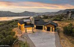 1120 E Lasso Trail, Hideout, UT 84036