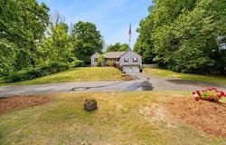 115 Springhill Ave, Bridgewater, MA 02324