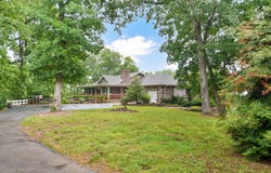 1908 Center Road, Ozark, MO 65721