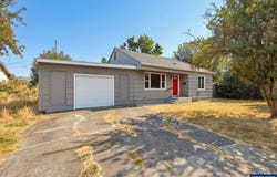 485 21st St, Springfield, OR 97477