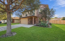 330 ANN DR, Converse, TX 78109