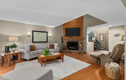 905 E WINDFIELD Place, APPLETON, WI 54911-1525