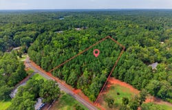 Lakewood Drive, Prosperity, SC 29127