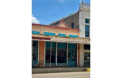 400 BLock S Main Street, Calvert, TX 77837