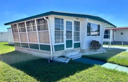 13225 101st Street, Largo, FL 33773