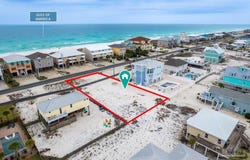 7706 Gulf Blvd, Navarre Beach, FL 32566