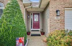 701 Pheasant Run Road, Tuscola, IL 61953