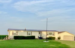 27413 N IL HWY 97, Canton, IL 61520