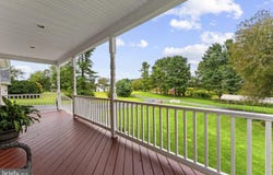 9813 CREST HILL RD, MARSHALL, VA 20115
