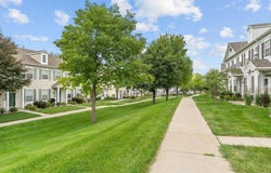713 Cobblestone Way, Shakopee, MN 55379