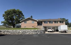 3270 ROAD 43 E, Kimball, NE 69145