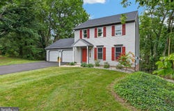 1704 DRUMMERS Lane, LANCASTER, PA 17603