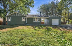 7723 Dingle Dell Rd, Louisville, KY 40214