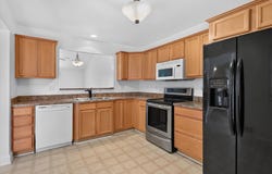 35251 Silver Maple Drive, Clinton Twp, MI 48035