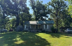 Watts, OK 74964