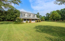 1100 Pine Knoll, Pendleton, SC 29670