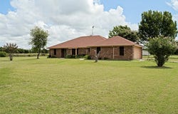3511 County Road 1108, Celeste, TX 75423