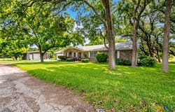 207 S Brook, San Saba, TX 76877