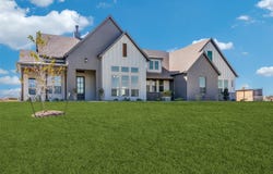 560 Aermotor Loop, Weatherford, TX 76085