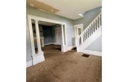 211 Cedar Ave, Sharon, PA 16146