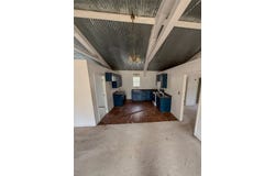 1007 Private Road 2002, Giddings, TX 78659