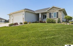 1426 E 9th Street, Hickman, NE 68372