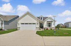 3916 Bay Circle, Champaign, IL 61822