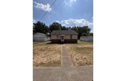 109 Walters Ave, Martin, TN 38237