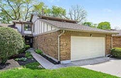 7044 Fallen Oak, Centerville, OH 45459