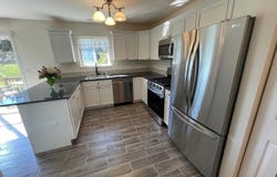 6865 Hampton Circle, Gurnee, IL 60031