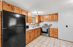 8647 Summit Drive, Delton, MI 49046